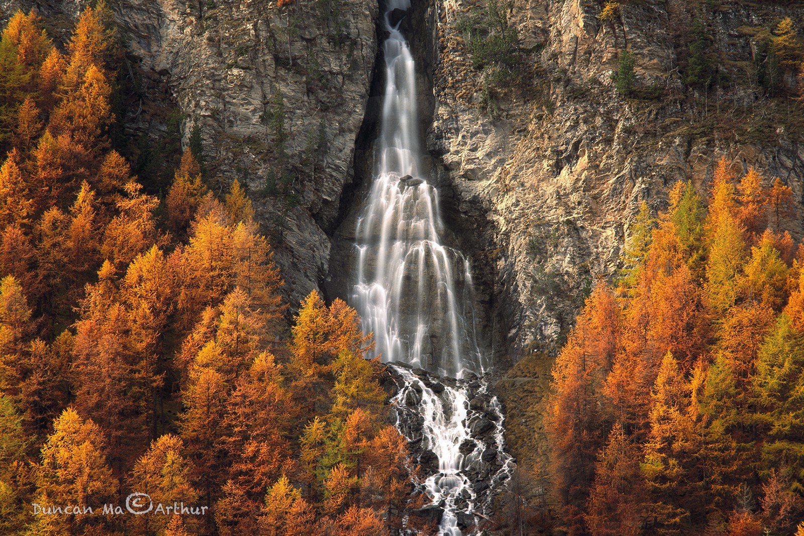 La cascade de la Pisse© Duncan MacArthur