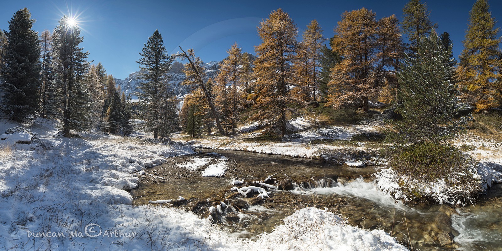 Torrent de la pisse et les premières neiges© Duncan MacArthur