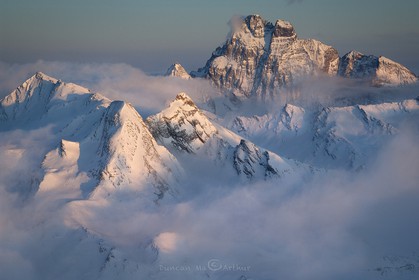 Le mont Viso avec l'Asti, le Pain de Sucre, le pic d'Asti